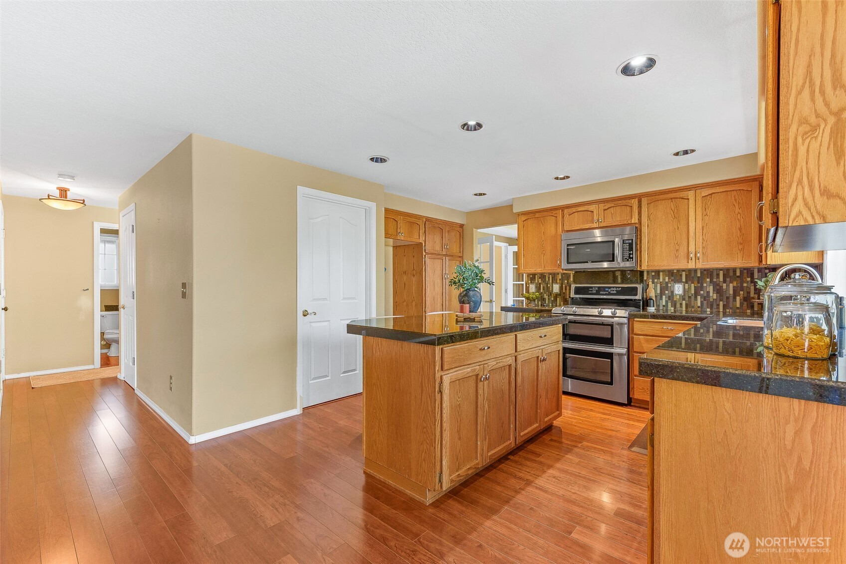 1268 E Spencer Court La Center WA 98629