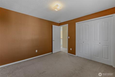 1268 E Spencer Court La Center WA 98629