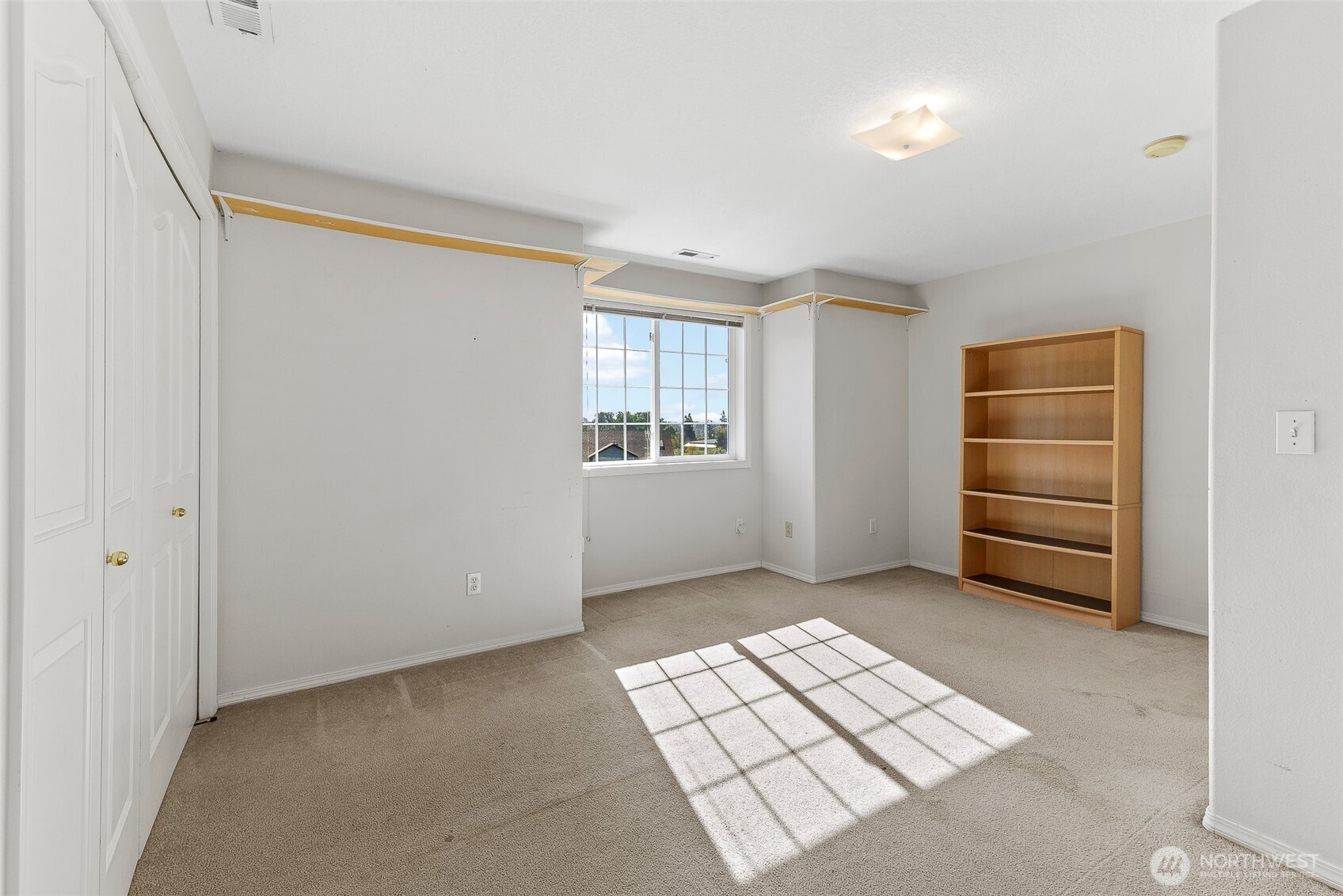 1268 E Spencer Court La Center WA 98629