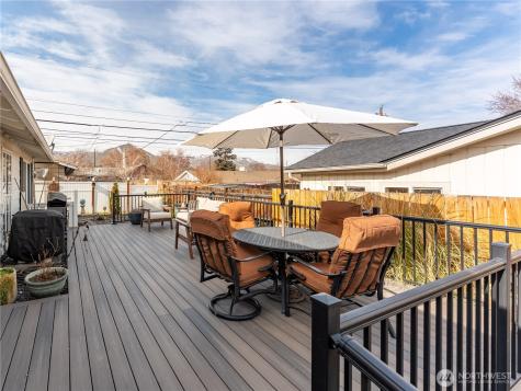 934 Stevens Street Wenatchee WA 98801