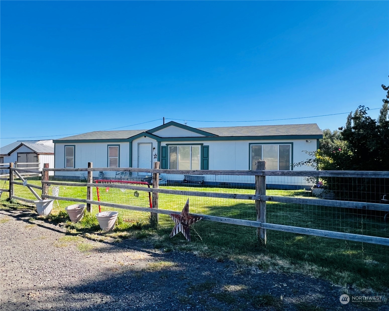 1651 Franklin Road Tieton WA 98947