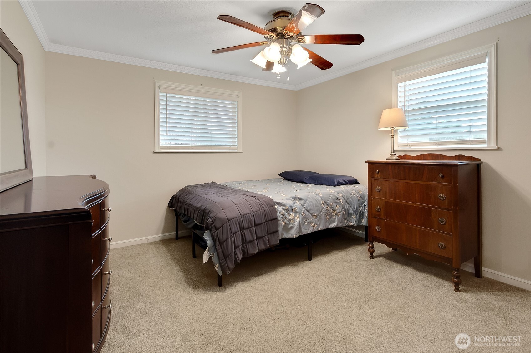 1108 20th Street NW Puyallup WA 98371