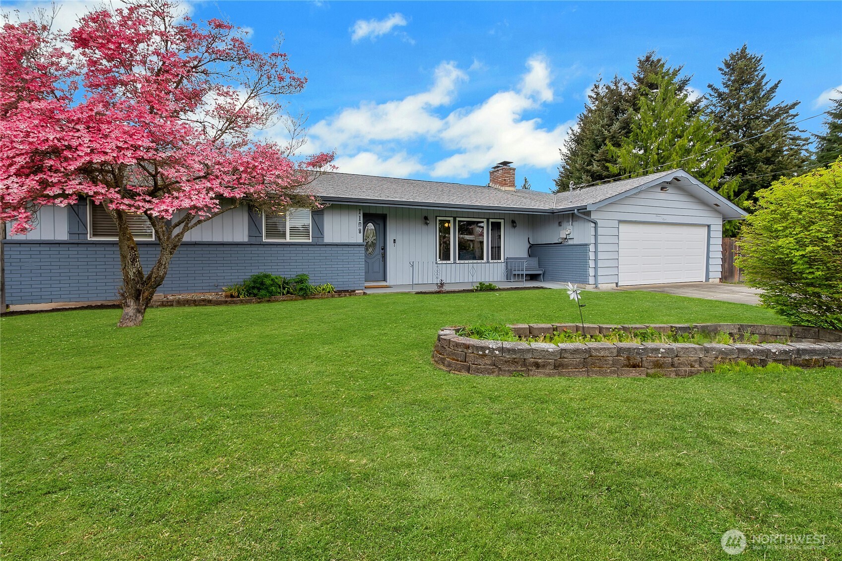 1108 20th Street NW Puyallup WA 98371