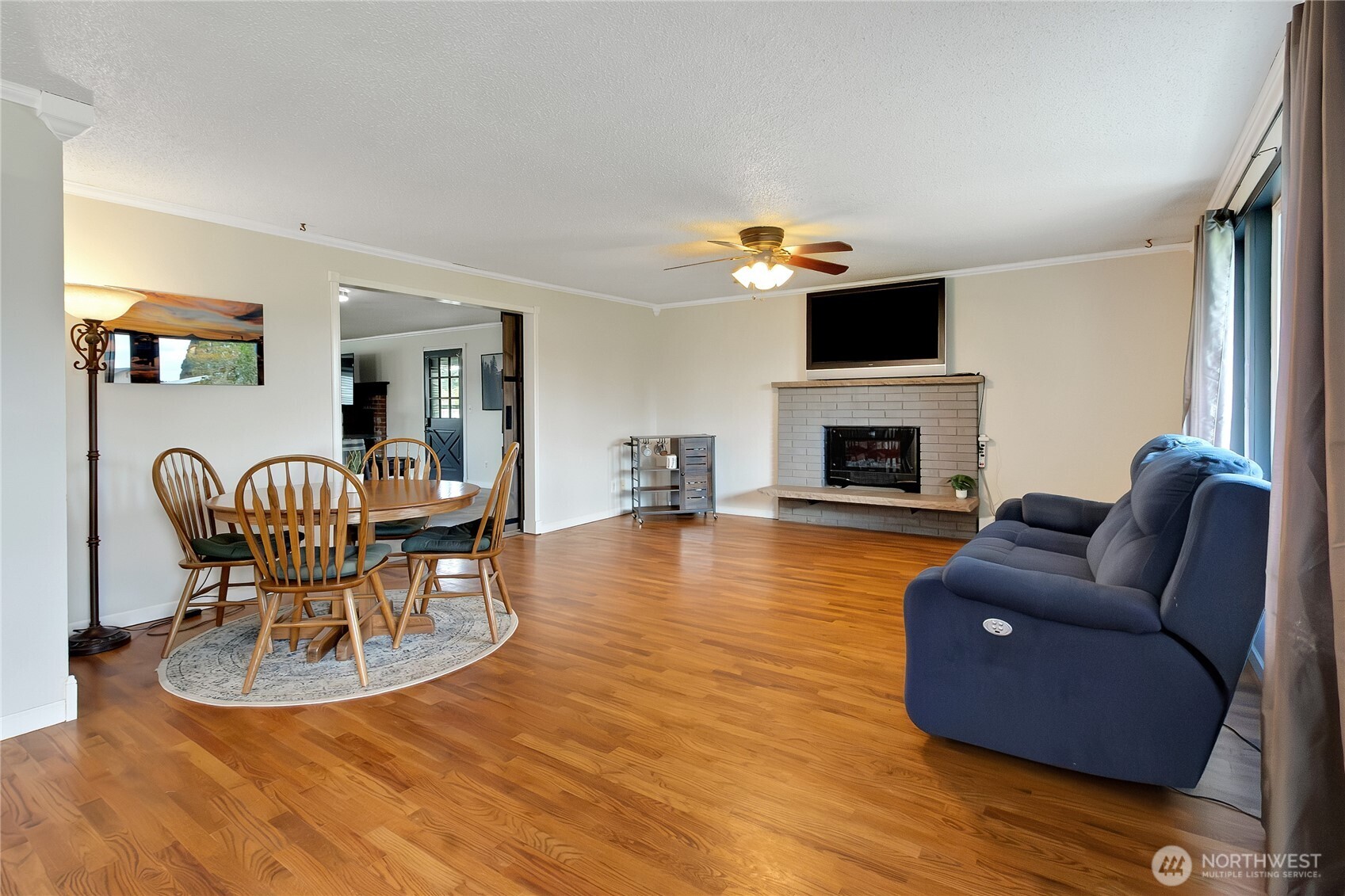 1108 20th Street NW Puyallup WA 98371