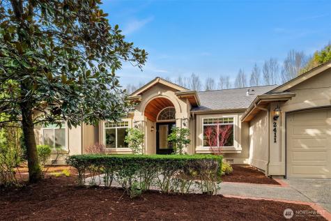 2411 98TH Clyde Hill WA 98004