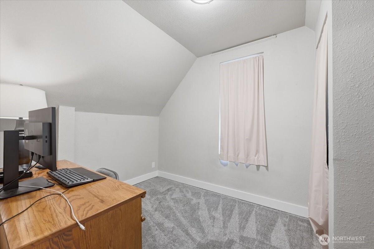 717 S 58th Street Tacoma WA 98408