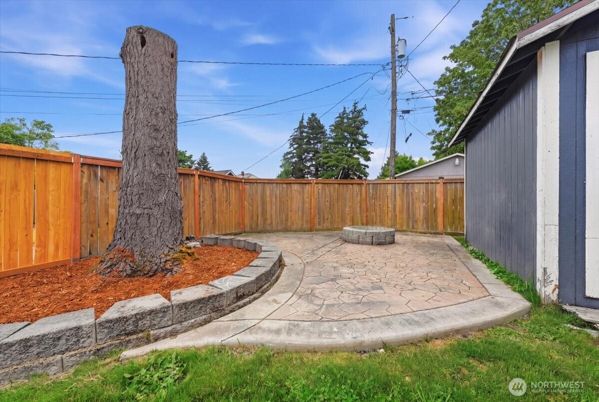 717 S 58th Street Tacoma WA 98408