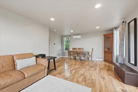 717 S 58th Street Tacoma WA 98408