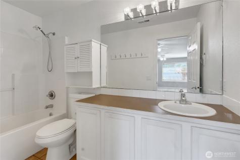 13604 116th Avenue Ct E Puyallup WA 98374
