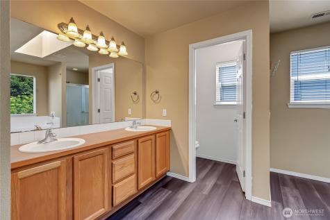 13604 116th Avenue Ct E Puyallup WA 98374