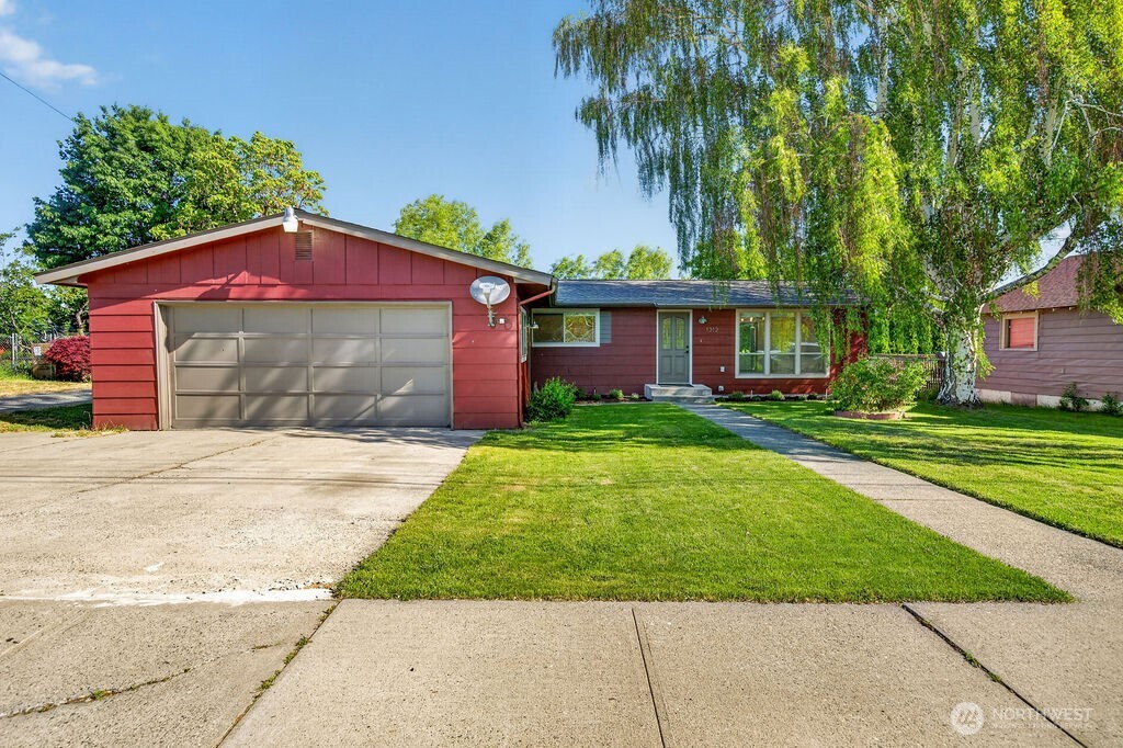 1312 Springwater Avenue Wenatchee WA 98801