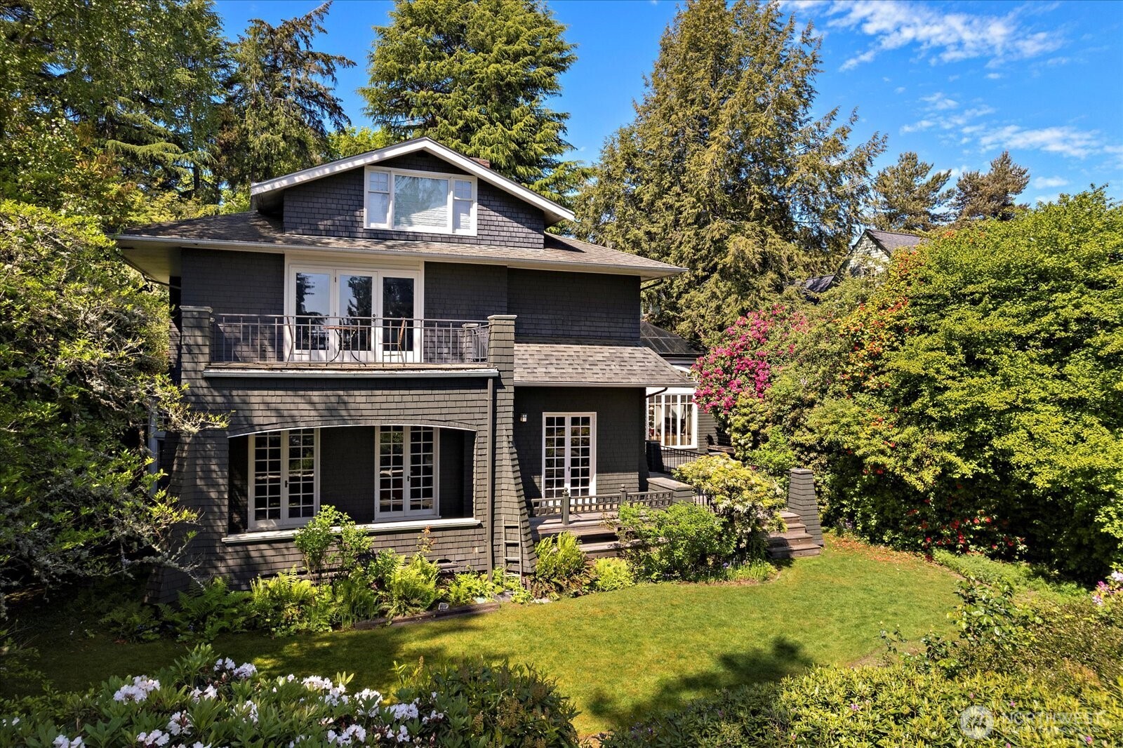 3802 E John Street Seattle WA 98112