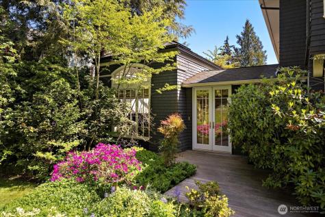 3802 E John Street Seattle WA 98112
