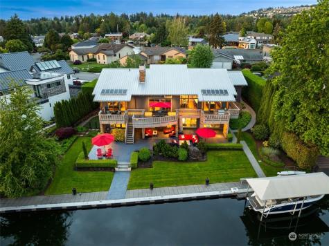 18 Crescent Key Bellevue WA 98006