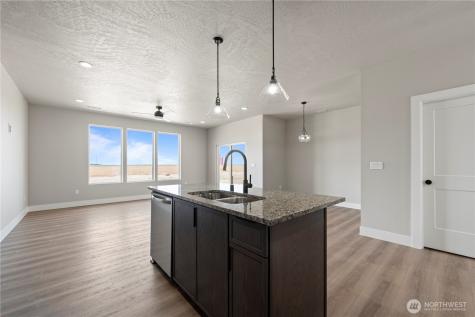 4324 W Surf Scoter Street Moses Lake WA 98837