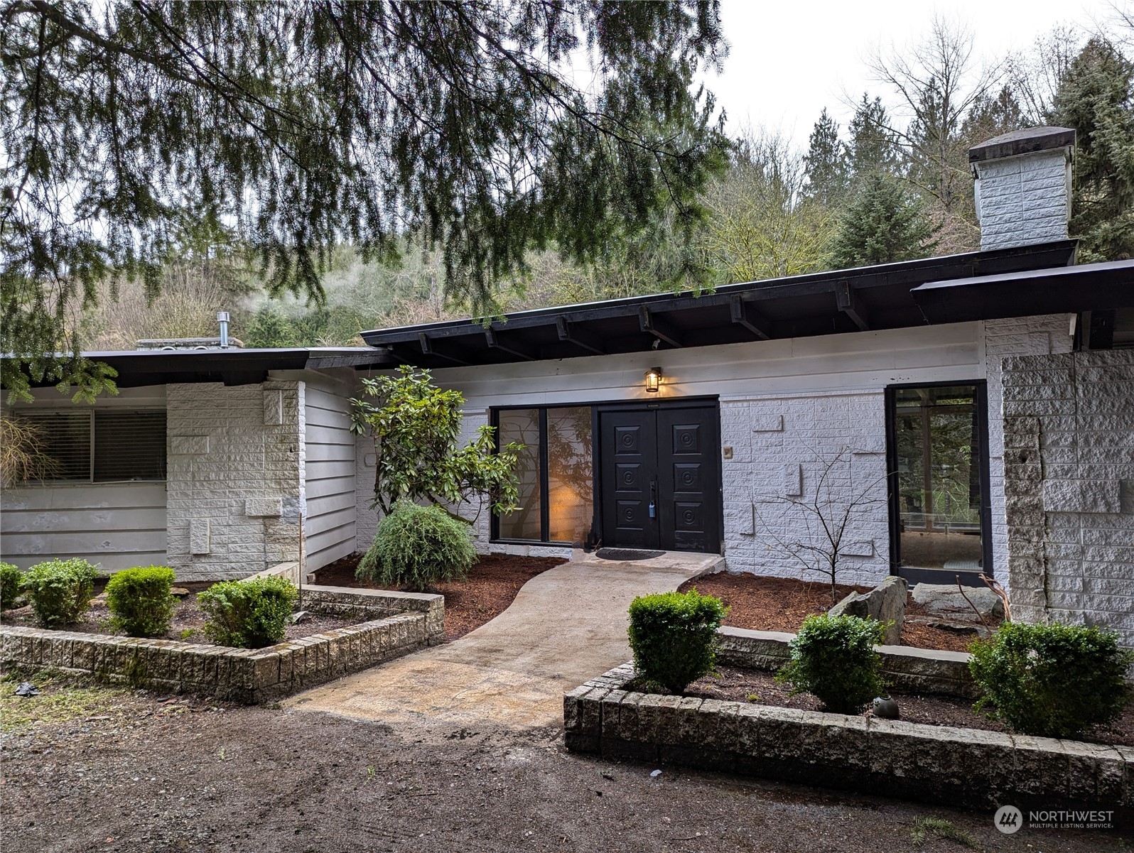 13119 233rd Street SE Issaquah WA 98027