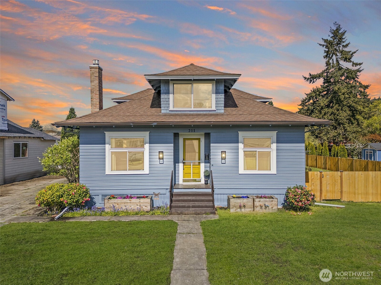211 Calistoga Street E Orting WA 98360
