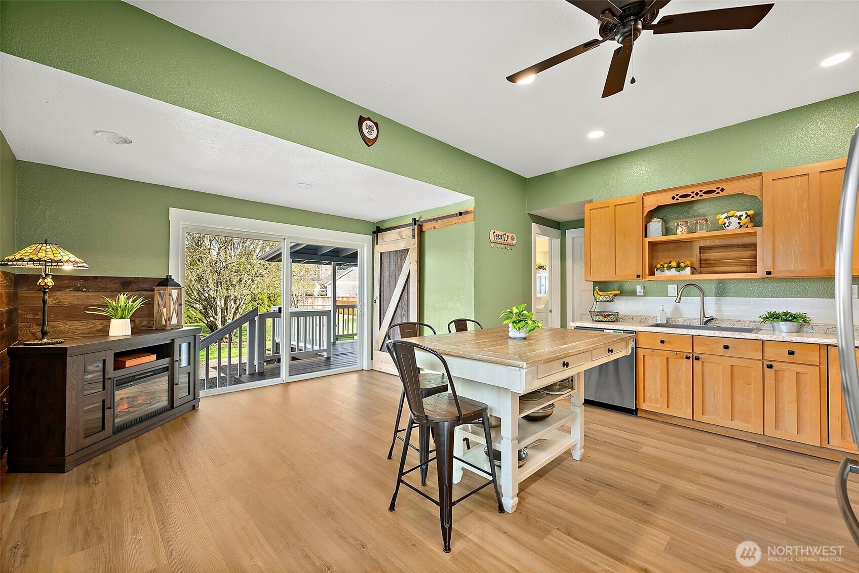 211 Calistoga Street E Orting WA 98360