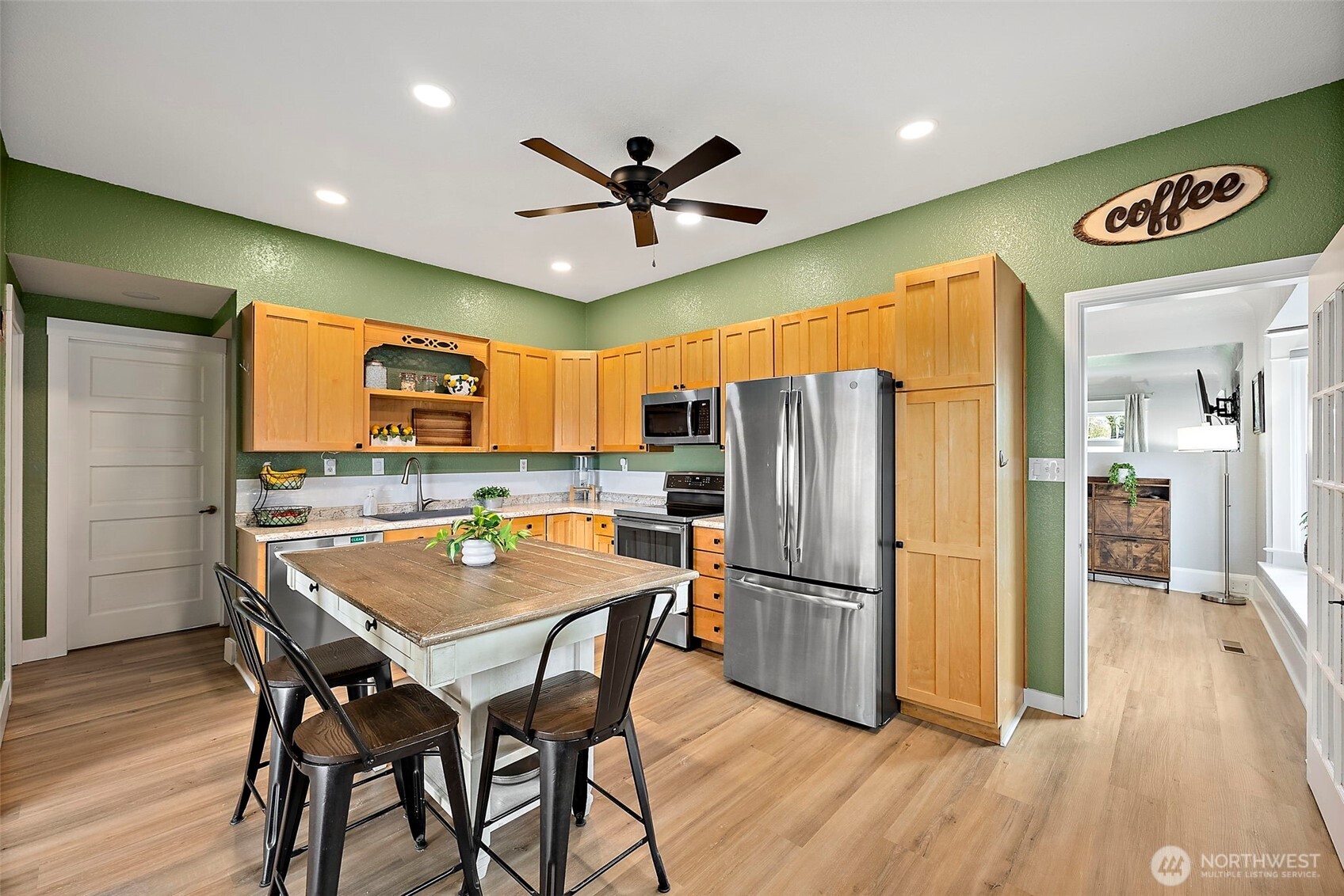 211 Calistoga Street E Orting WA 98360
