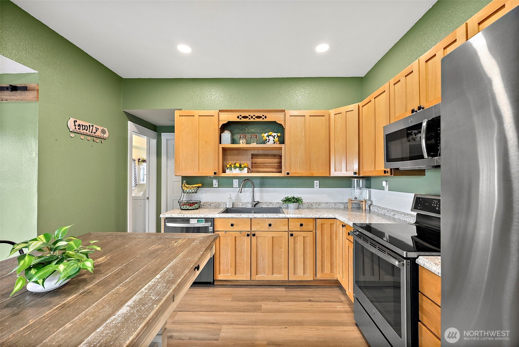 211 Calistoga Street E Orting WA 98360