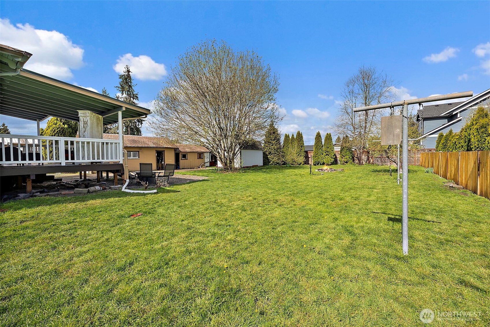211 Calistoga Street E Orting WA 98360