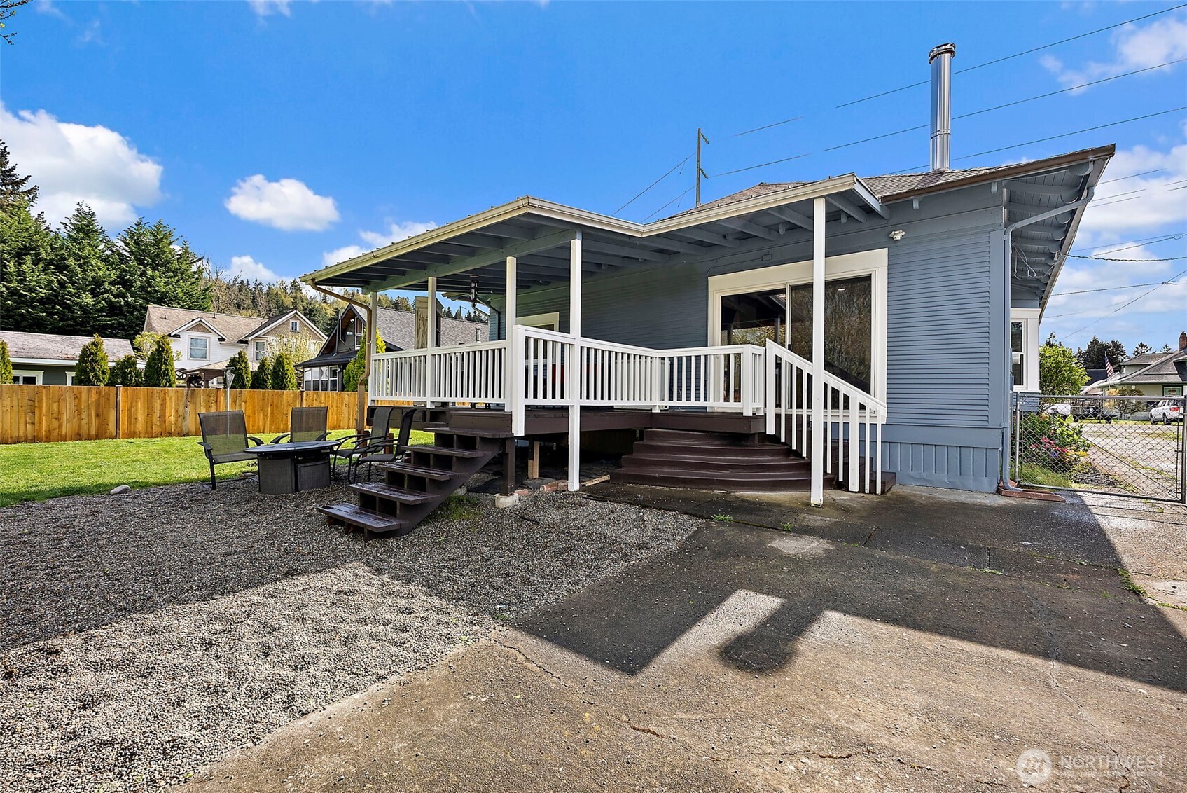 211 Calistoga Street E Orting WA 98360
