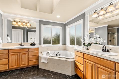 3915 214th Street SE Bothell WA 98021
