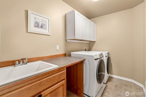 3915 214th Street SE Bothell WA 98021