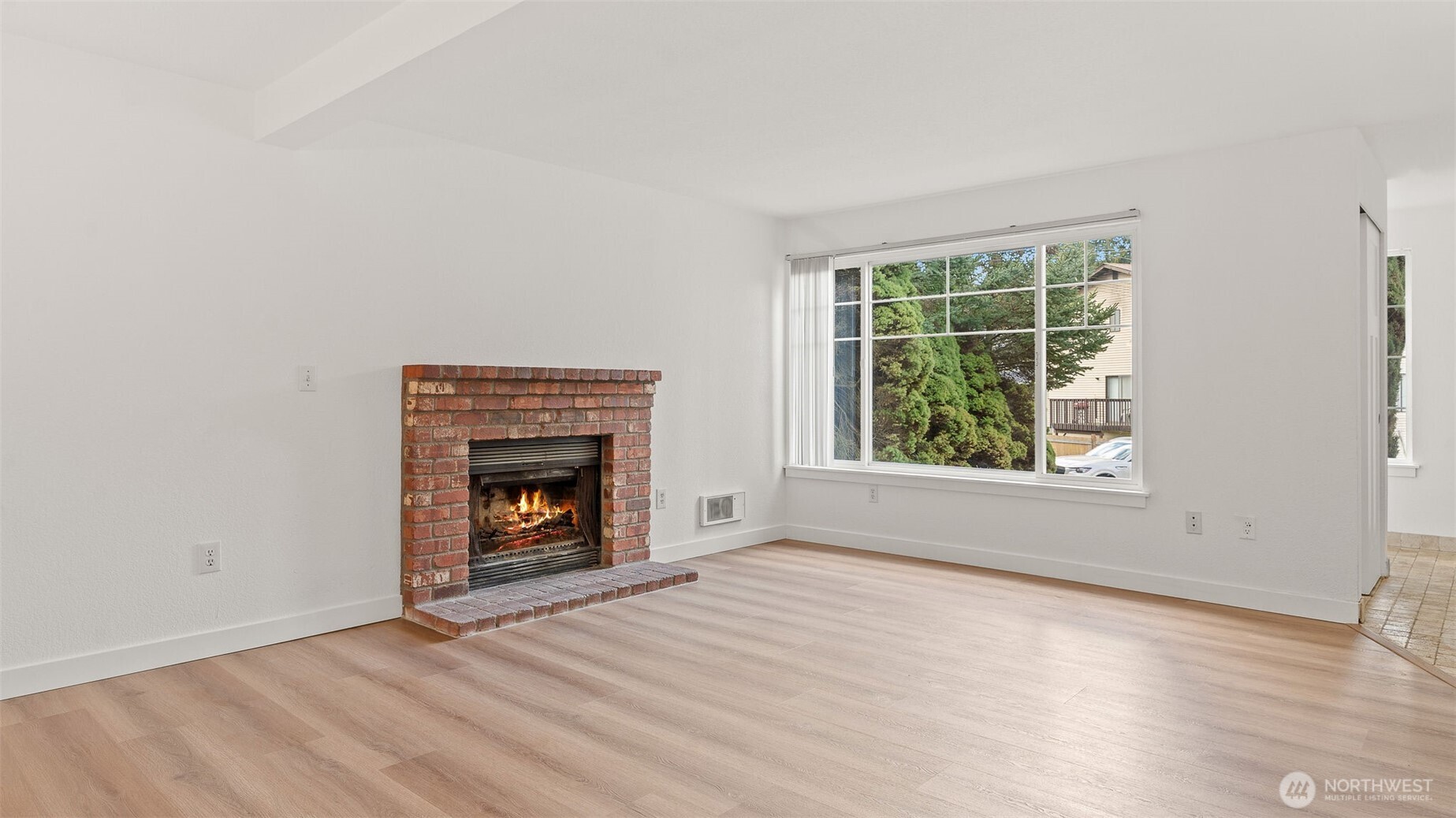 5909 Glenwood Avenue Everett WA 98203
