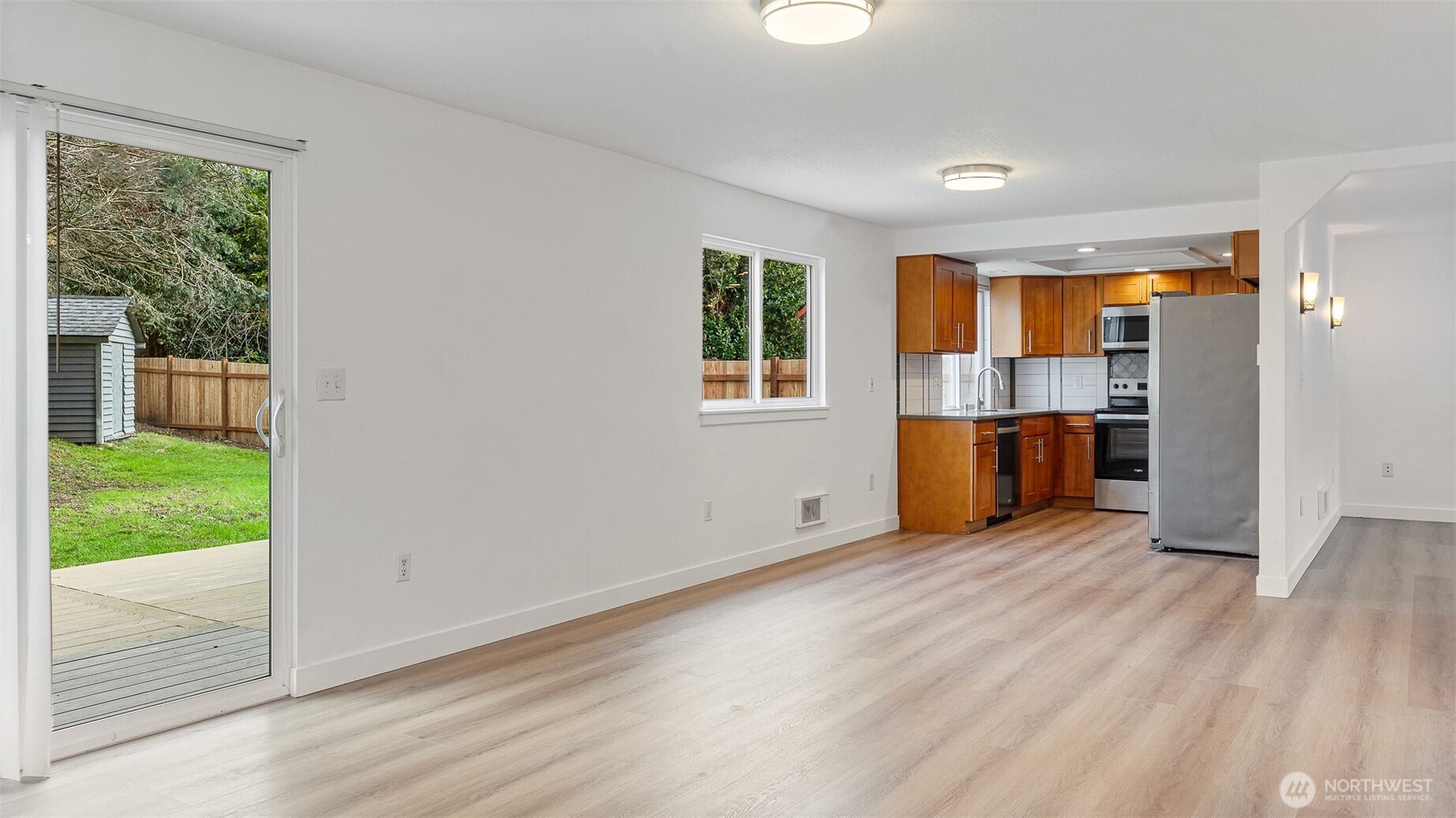 5909 Glenwood Avenue Everett WA 98203