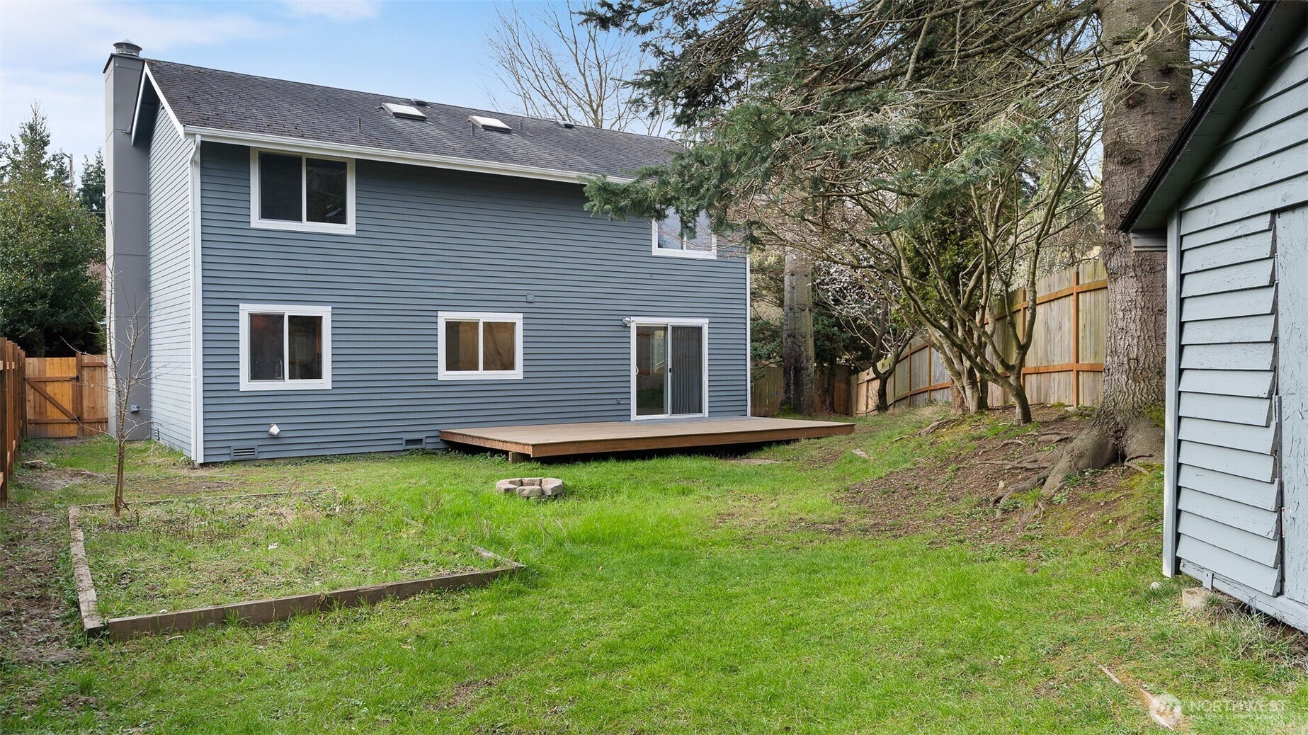 5909 Glenwood Avenue Everett WA 98203
