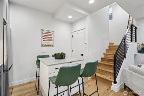 71 W Dravus Street Seattle WA 98119