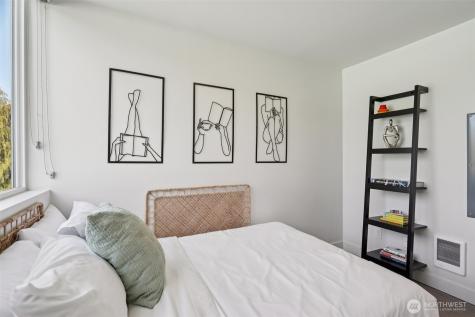 71 W Dravus Street Seattle WA 98119