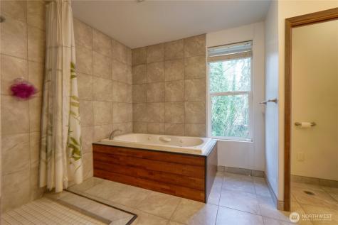11109 144th Street E Puyallup WA 98374
