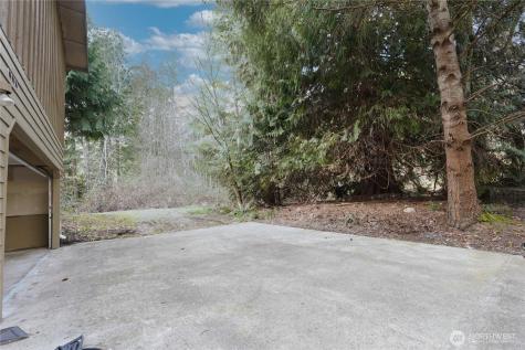 11109 144th Street E Puyallup WA 98374