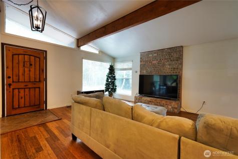 11109 144th Street E Puyallup WA 98374