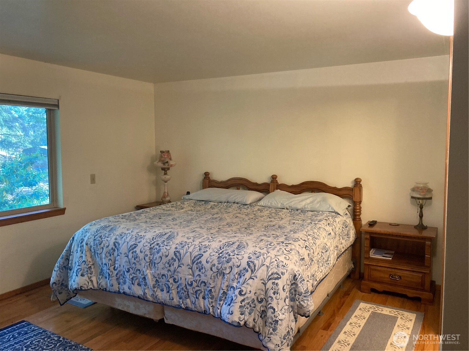 21 N Beaver Place N Hoodsport WA 98548