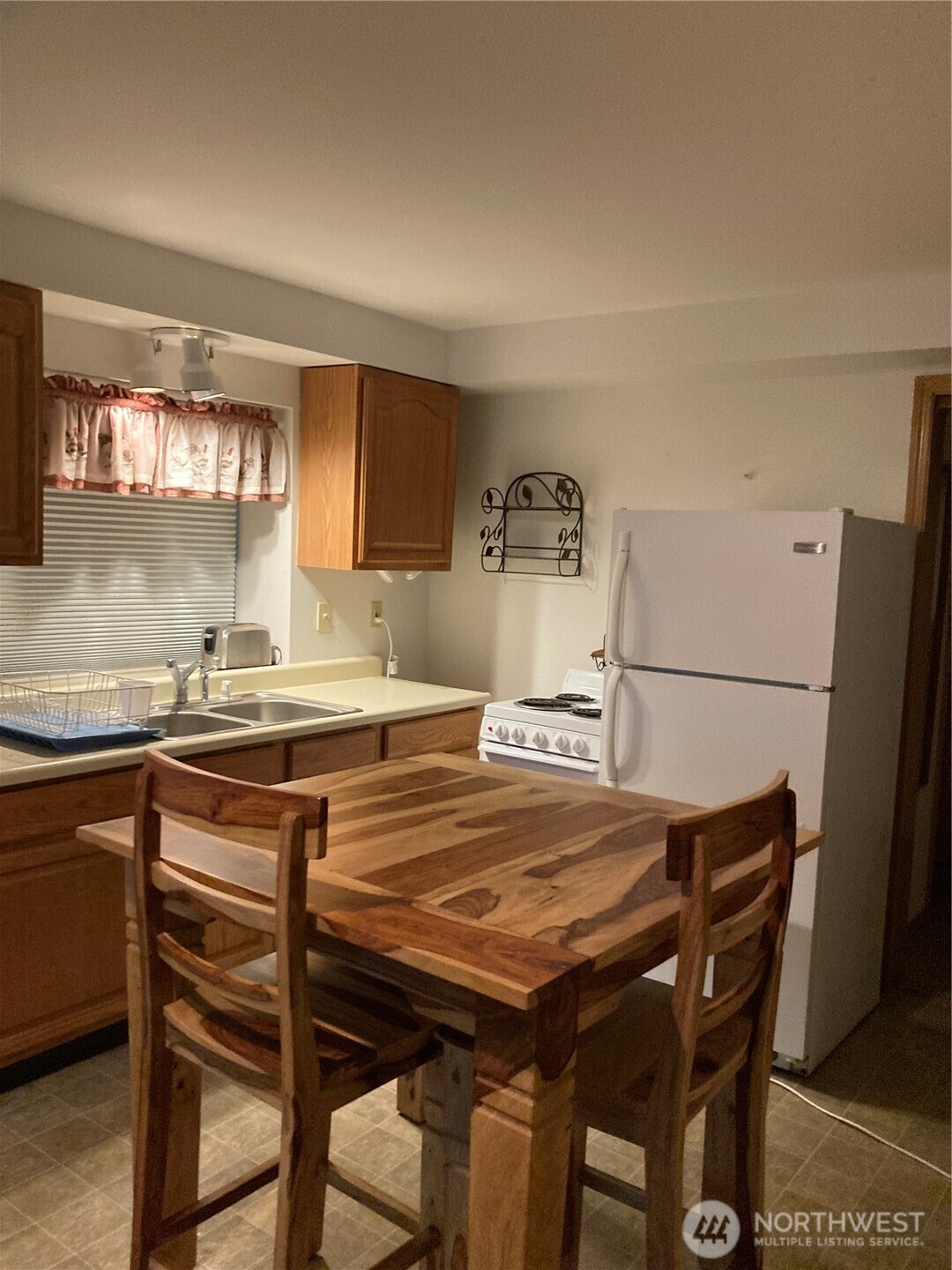 21 N Beaver Place N Hoodsport WA 98548