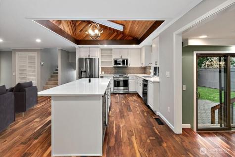 19114 49th Place W Lynnwood WA 98036