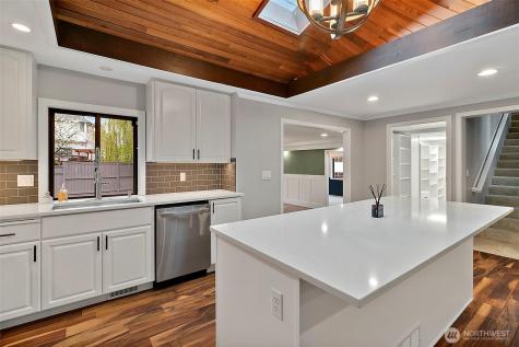 19114 49th Place W Lynnwood WA 98036