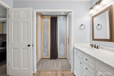 31000 186th Place SE Kent WA 98042