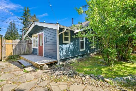 1706 24th Street Bellingham WA 98225