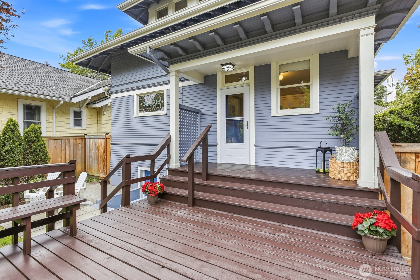 726 20th Avenue E Seattle WA 98112