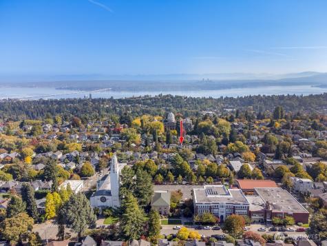726 20th Avenue E Seattle WA 98112
