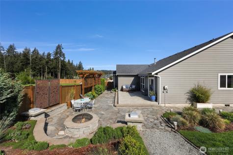 1348 Sunrise Estates Place Camano Island WA 98282