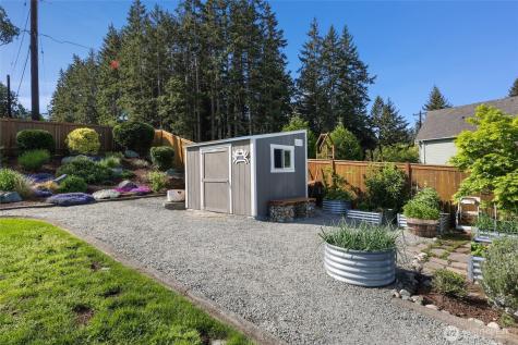 1348 Sunrise Estates Place Camano Island WA 98282