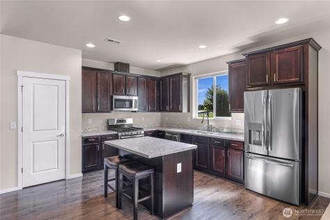 1348 Sunrise Estates Place Camano Island WA 98282