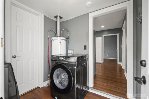 522 S 51st Street Tacoma WA 98408