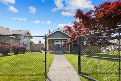 522 S 51st Street Tacoma WA 98408