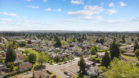 522 S 51st Street Tacoma WA 98408